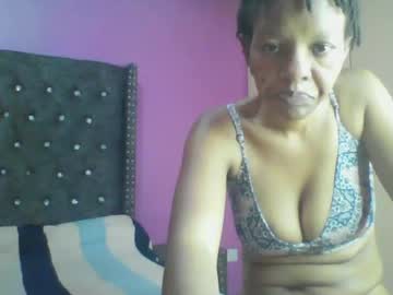  sexy lynne