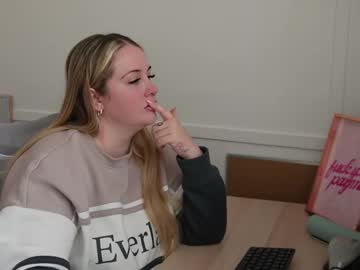 aliceblushx