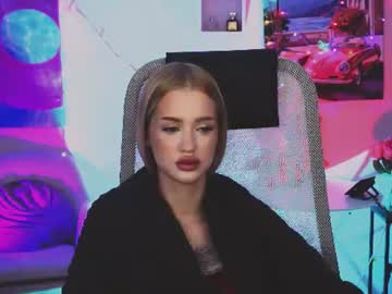 angelaholmes