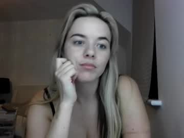 chloejonesxxxo