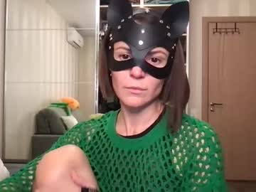 cleo catra