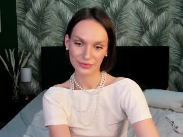 dominika foxy