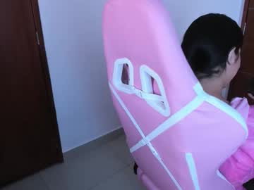 kandy kiss01