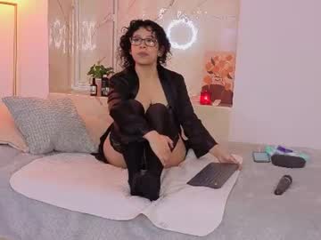 laena castillo