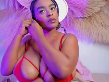 naomiiboobs