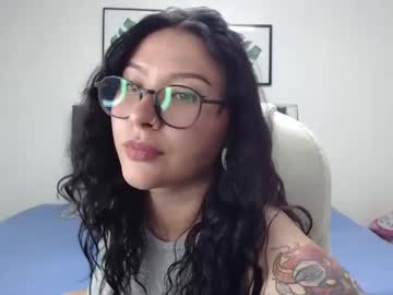 nicolee 8
