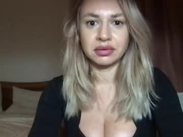 olivia mur27