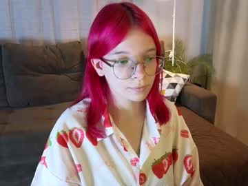 pink tilly