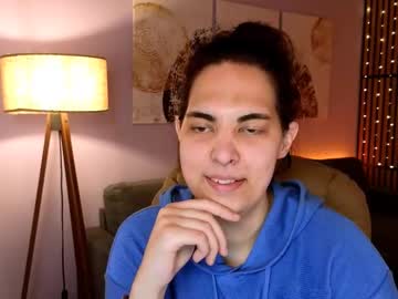 posh kira