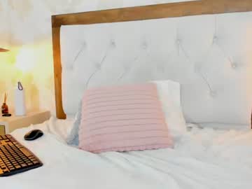 zoe collins4